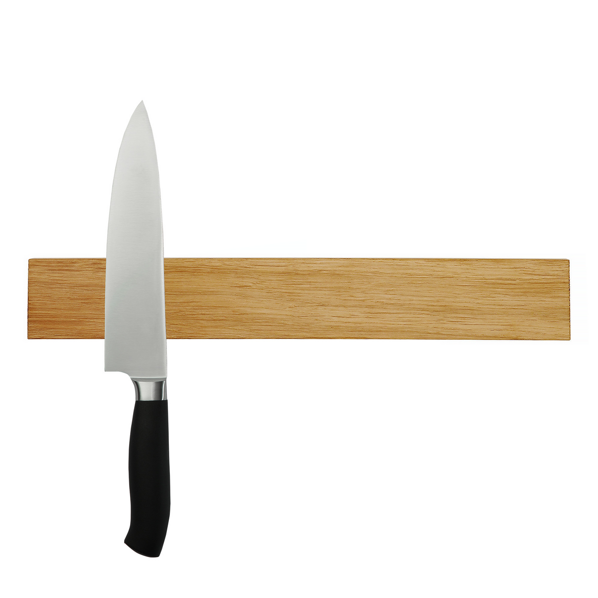 Knivmagnet i olieret eg